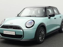 Grün Gebraucht 2024 Mini Cooper Classic Kleinwagen | 27.564 € (Fairer Preis)