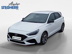 Weiß Gebraucht 2021 Hyundai i30 N Performance Limousine | 27.985 € (Fairer Preis)