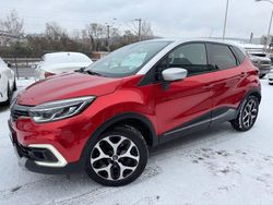 Rot Gebraucht 2018 Renault Captur Intens SUV | 9.990 € (Guter Preis)