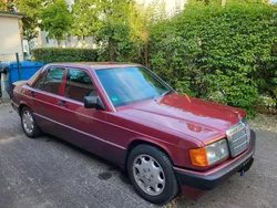 Rot Gebraucht 1990 Mercedes 190 Limousine | 2.200 €