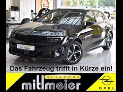 Schwarz karbon schwarz met. Gebraucht 2024 Opel Astra Limousine | 20.450 € (Guter Preis)