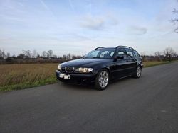 Schwarz Gebraucht 2005 BMW 320 Kombi | 2.750 € (Fairer Preis)