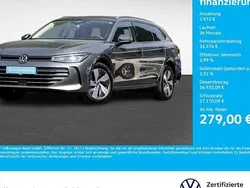 Grau Gebraucht 2024 VW Passat Business Kombi | 36.346 € (Superpreis)