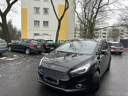 Schwarz Gebraucht 2018 Ford S-MAX S Van / Kleinbus | 13.800 € (Guter Preis)