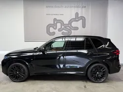 Black sapphire Gebraucht 2024 BMW X5 M Sport SUV | 78.890 € (Superpreis)