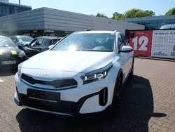 Weiß Gebraucht 2022 Kia XCeed Vision SUV | 21.399 € (Fairer Preis)