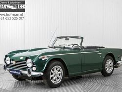 Grün Gebraucht 1968 Triumph TR 250 Cabrio | 44.900 €