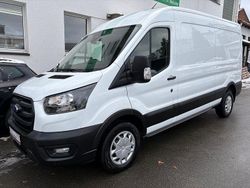 Weiß Gebraucht 2022 Ford Transit Van / Kleinbus | 21.990 €
