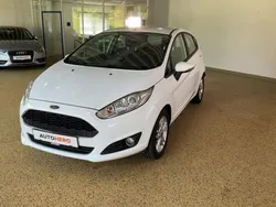 Weiß Gebraucht 2016 Ford Fiesta Celebration Kleinwagen | 8.120 € (Fairer Preis)