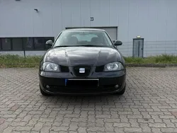 Schwarz Gebraucht 2005 Seat Ibiza Kleinwagen | 890 € (Guter Preis)