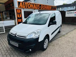 Weiß Gebraucht 2016 Citroën Berlingo Proline Van / Kleinbus | 9.680 € (Etwas zu teuer)