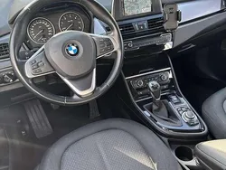 Gebraucht 2015 BMW 218 Active Tourer Luxury Line Van / Kleinbus | 9.399 € (Fairer Preis)