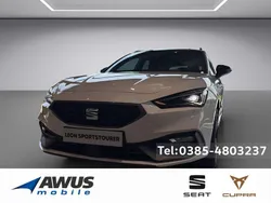 Weiß Neu 2025 Seat Leon ST Black Edition Kombi | 38.990 €