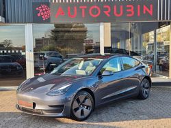 Grau Gebraucht 2022 Tesla Model 3 RWD Limousine | 28.600 € (Fairer Preis)
