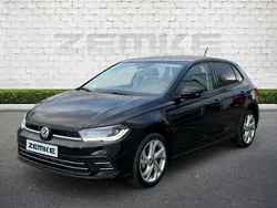 Deep black perleffekt Gebraucht 2024 VW Polo Style Limousine | 26.950 € (Teuer)