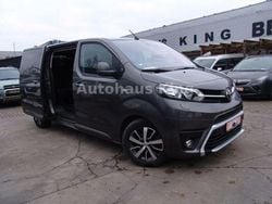 Basaltgrau Gebraucht 2021 Toyota Proace Verso Team Kombi | 26.000 € (Fairer Preis)