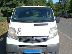Weiß Gebraucht 2013 Opel Vivaro Van | 14.000 €