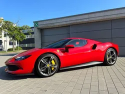 Rot Gebraucht 2023 Ferrari 296 Coupé | 279.980 €
