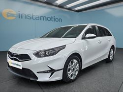 Weiß Gebraucht 2024 Kia Ceed Kombi | 21.849 € (Guter Preis)