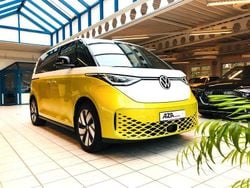 Weiß Gebraucht 2024 VW ID. Buzz Pro Van / Kleinbus | 42.990 € (Guter Preis)