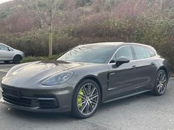 Grau Gebraucht 2018 Porsche Panamera Chrono Kombi | 46.800 € (Fairer Preis)