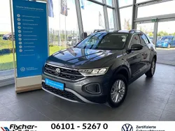 Indiumgrau (metallic) Gebraucht 2024 VW T-Roc Life SUV | 21.850 € (Superpreis)