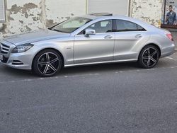 Silber Gebraucht 2011 Mercedes CLS350 Limousine | 23.000 €