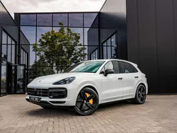 Weiß Gebraucht 2020 Porsche Cayenne Turbo S Sport SUV | 79.995 €