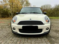 Beige Gebraucht 2012 Mini Cooper Clubman Kombi | 3.450 €