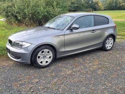Silber Gebraucht 2010 BMW 116 Kleinwagen | 3.800 € (Fairer Preis)
