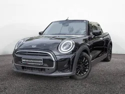 Schwarz Gebraucht 2021 Mini ONE Kleinwagen | 18.990 € (Teuer)