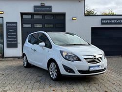 Weiß Gebraucht 2012 Opel Meriva Innovation Van / Kleinbus | 5.500 € (Fairer Preis)