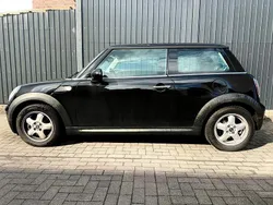 Schwarz Gebraucht 2009 Mini ONE Kleinwagen | 6.000 € (Etwas zu teuer)