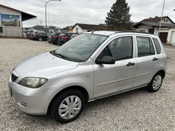 Silber Gebraucht 2004 Mazda 2 Comfort Van / Kleinbus | 1.500 € (Fairer Preis)