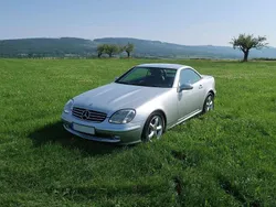 Silber Gebraucht 2001 Mercedes SLK200 Cabrio | 11.000 €