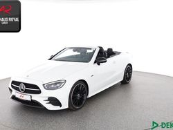 Weiß Gebraucht 2023 Mercedes E220 AMG Cabrio | 49.880 € (Etwas zu teuer)