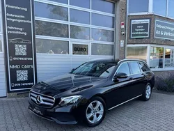 Schwarz Gebraucht 2017 Mercedes E200 Kombi | 20.997 € (Fairer Preis)