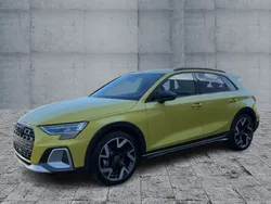 Gelb Gebraucht 2024 Audi A3 Sport Limousine | 35.790 € (Fairer Preis)