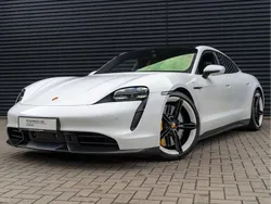 Weiss Gebraucht 2021 Porsche Taycan Turbo S Limousine | 83.890 € (Fairer Preis)