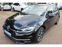 Schwarz Gebraucht 2018 VW Golf VII Join Limousine | 15.999 € (Fairer Preis)