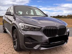 Grau Gebraucht 2021 BMW X1 Performance SUV | 25.000 € (Fairer Preis)