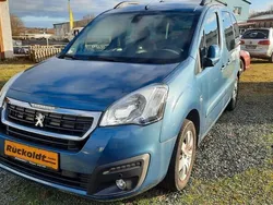 Blau Gebraucht 2015 Peugeot Partner Tepee Allure Van / Kleinbus | 10.990 € (Etwas zu teuer)