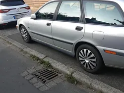 Silber Gebraucht 2004 Volvo V40 Kombi | 1.200 € (Fairer Preis)