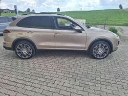 Bronze Gebraucht 2016 Porsche Cayenne S SUV | 35.900 € (Guter Preis)