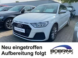 Weiß Gebraucht 2019 Audi A1 Sportback Comfort Kleinwagen | 14.750 € (Guter Preis)