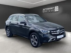 Grau matt metallic Gebraucht 2020 Mercedes GLC300e AMG SUV | 31.180 € (Guter Preis)