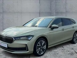 Gelb Neu 2025 Skoda Superb Selection Kombi | 36.970 € (Fairer Preis)