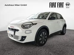 Weiß Neu 2025 Fiat 600E Red Limousine | 31.277 €