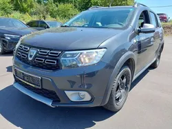 Grau Gebraucht 2019 Dacia Logan MCV Stepway Limousine | 8.990 € (Guter Preis)