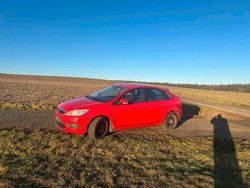 Rot Gebraucht 2009 Ford Focus Style Limousine | 2.000 € (Guter Preis)